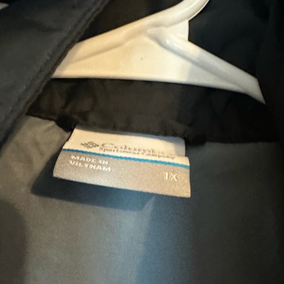 Columbia windbreaker jacket - Picture 2 of 4